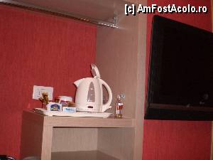 [P02] Jos era minibarul... si un mic seif » foto by princess1990
 - 
<span class="allrVoted glyphicon glyphicon-heart hidden" id="av377759"></span>
<a class="m-l-10 hidden" id="sv377759" onclick="voting_Foto_DelVot(,377759,13011)" role="button">șterge vot <span class="glyphicon glyphicon-remove"></span></a>
<a id="v9377759" class=" c-red"  onclick="voting_Foto_SetVot(377759)" role="button"><span class="glyphicon glyphicon-heart-empty"></span> <b>LIKE</b> = Votează poza</a> <img class="hidden"  id="f377759W9" src="/imagini/loader.gif" border="0" /><span class="AjErrMes hidden" id="e377759ErM"></span>