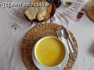 [P14] Ciorbă rădăuțeană. » foto by Safta Radu
 - 
<span class="allrVoted glyphicon glyphicon-heart hidden" id="av1219833"></span>
<a class="m-l-10 hidden" id="sv1219833" onclick="voting_Foto_DelVot(,1219833,13034)" role="button">șterge vot <span class="glyphicon glyphicon-remove"></span></a>
<a id="v91219833" class=" c-red"  onclick="voting_Foto_SetVot(1219833)" role="button"><span class="glyphicon glyphicon-heart-empty"></span> <b>LIKE</b> = Votează poza</a> <img class="hidden"  id="f1219833W9" src="/imagini/loader.gif" border="0" /><span class="AjErrMes hidden" id="e1219833ErM"></span>