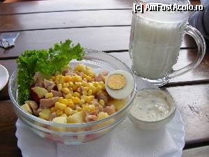 [P14] salata Julieta si ayran » foto by diana-s
 - 
<span class="allrVoted glyphicon glyphicon-heart hidden" id="av379863"></span>
<a class="m-l-10 hidden" id="sv379863" onclick="voting_Foto_DelVot(,379863,13046)" role="button">șterge vot <span class="glyphicon glyphicon-remove"></span></a>
<a id="v9379863" class=" c-red"  onclick="voting_Foto_SetVot(379863)" role="button"><span class="glyphicon glyphicon-heart-empty"></span> <b>LIKE</b> = Votează poza</a> <img class="hidden"  id="f379863W9" src="/imagini/loader.gif" border="0" /><span class="AjErrMes hidden" id="e379863ErM"></span>