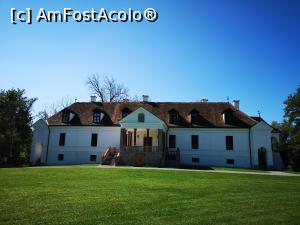 [P04] Conacul K&aacute;lnoky, vedere frontală » foto by crismis
 - 
<span class="allrVoted glyphicon glyphicon-heart hidden" id="av1202053"></span>
<a class="m-l-10 hidden" id="sv1202053" onclick="voting_Foto_DelVot(,1202053,13139)" role="button">șterge vot <span class="glyphicon glyphicon-remove"></span></a>
<a id="v91202053" class=" c-red"  onclick="voting_Foto_SetVot(1202053)" role="button"><span class="glyphicon glyphicon-heart-empty"></span> <b>LIKE</b> = Votează poza</a> <img class="hidden"  id="f1202053W9" src="/imagini/loader.gif" border="0" /><span class="AjErrMes hidden" id="e1202053ErM"></span>