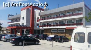 [P02] Hotelul si parcarea » foto by charisteas
 - 
<span class="allrVoted glyphicon glyphicon-heart hidden" id="av995371"></span>
<a class="m-l-10 hidden" id="sv995371" onclick="voting_Foto_DelVot(,995371,13160)" role="button">șterge vot <span class="glyphicon glyphicon-remove"></span></a>
<a id="v9995371" class=" c-red"  onclick="voting_Foto_SetVot(995371)" role="button"><span class="glyphicon glyphicon-heart-empty"></span> <b>LIKE</b> = Votează poza</a> <img class="hidden"  id="f995371W9" src="/imagini/loader.gif" border="0" /><span class="AjErrMes hidden" id="e995371ErM"></span>