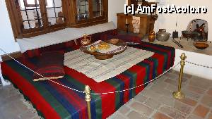 [P13] Arbanassi / Poftiți la masă!  » foto by bog68
 - 
<span class="allrVoted glyphicon glyphicon-heart hidden" id="av371867"></span>
<a class="m-l-10 hidden" id="sv371867" onclick="voting_Foto_DelVot(,371867,13213)" role="button">șterge vot <span class="glyphicon glyphicon-remove"></span></a>
<a id="v9371867" class=" c-red"  onclick="voting_Foto_SetVot(371867)" role="button"><span class="glyphicon glyphicon-heart-empty"></span> <b>LIKE</b> = Votează poza</a> <img class="hidden"  id="f371867W9" src="/imagini/loader.gif" border="0" /><span class="AjErrMes hidden" id="e371867ErM"></span>