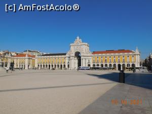 [P02] Praça do Comércio şi Arco de Rua Augusta » foto by irinad
 - 
<span class="allrVoted glyphicon glyphicon-heart hidden" id="av1315460"></span>
<a class="m-l-10 hidden" id="sv1315460" onclick="voting_Foto_DelVot(,1315460,13214)" role="button">șterge vot <span class="glyphicon glyphicon-remove"></span></a>
<a id="v91315460" class=" c-red"  onclick="voting_Foto_SetVot(1315460)" role="button"><span class="glyphicon glyphicon-heart-empty"></span> <b>LIKE</b> = Votează poza</a> <img class="hidden"  id="f1315460W9" src="/imagini/loader.gif" border="0" /><span class="AjErrMes hidden" id="e1315460ErM"></span>