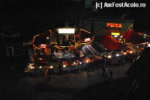[P24] Fotografie facuta din camera. La ultima terasa am mancat seara. Preturile sunt mai decente decat la noi, chiar daca este statiune montana... La prima terasa era un porcusor la protap, yamiiii » foto by droniucm
 - 
<span class="allrVoted glyphicon glyphicon-heart hidden" id="av384763"></span>
<a class="m-l-10 hidden" id="sv384763" onclick="voting_Foto_DelVot(,384763,13216)" role="button">șterge vot <span class="glyphicon glyphicon-remove"></span></a>
<a id="v9384763" class=" c-red"  onclick="voting_Foto_SetVot(384763)" role="button"><span class="glyphicon glyphicon-heart-empty"></span> <b>LIKE</b> = Votează poza</a> <img class="hidden"  id="f384763W9" src="/imagini/loader.gif" border="0" /><span class="AjErrMes hidden" id="e384763ErM"></span>