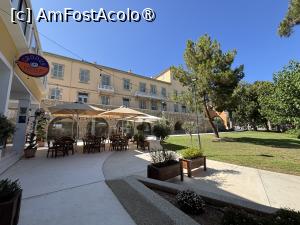 [P09] Paphos,terasă în oraș » foto by AZE
 - 
<span class="allrVoted glyphicon glyphicon-heart hidden" id="av1497439"></span>
<a class="m-l-10 hidden" id="sv1497439" onclick="voting_Foto_DelVot(,1497439,13279)" role="button">șterge vot <span class="glyphicon glyphicon-remove"></span></a>
<a id="v91497439" class=" c-red"  onclick="voting_Foto_SetVot(1497439)" role="button"><span class="glyphicon glyphicon-heart-empty"></span> <b>LIKE</b> = Votează poza</a> <img class="hidden"  id="f1497439W9" src="/imagini/loader.gif" border="0" /><span class="AjErrMes hidden" id="e1497439ErM"></span>