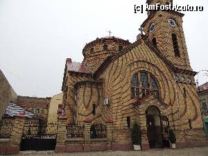[P03] Biserica Ortodoxa Romana Sf Salvare » foto by bogdanfifa
 - 
<span class="allrVoted glyphicon glyphicon-heart hidden" id="av388545"></span>
<a class="m-l-10 hidden" id="sv388545" onclick="voting_Foto_DelVot(,388545,13288)" role="button">șterge vot <span class="glyphicon glyphicon-remove"></span></a>
<a id="v9388545" class=" c-red"  onclick="voting_Foto_SetVot(388545)" role="button"><span class="glyphicon glyphicon-heart-empty"></span> <b>LIKE</b> = Votează poza</a> <img class="hidden"  id="f388545W9" src="/imagini/loader.gif" border="0" /><span class="AjErrMes hidden" id="e388545ErM"></span>