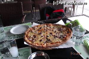 [P15] pizza cu ton-Vulcano » foto by aricel
 - 
<span class="allrVoted glyphicon glyphicon-heart hidden" id="av516625"></span>
<a class="m-l-10 hidden" id="sv516625" onclick="voting_Foto_DelVot(,516625,13411)" role="button">șterge vot <span class="glyphicon glyphicon-remove"></span></a>
<a id="v9516625" class=" c-red"  onclick="voting_Foto_SetVot(516625)" role="button"><span class="glyphicon glyphicon-heart-empty"></span> <b>LIKE</b> = Votează poza</a> <img class="hidden"  id="f516625W9" src="/imagini/loader.gif" border="0" /><span class="AjErrMes hidden" id="e516625ErM"></span>