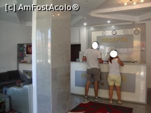 [P06] Hotelul Clas din Eforie Nord - Recepţia unităţii de cazare.  » foto by Floryn81
 - 
<span class="allrVoted glyphicon glyphicon-heart hidden" id="av914102"></span>
<a class="m-l-10 hidden" id="sv914102" onclick="voting_Foto_DelVot(,914102,13455)" role="button">șterge vot <span class="glyphicon glyphicon-remove"></span></a>
<a id="v9914102" class=" c-red"  onclick="voting_Foto_SetVot(914102)" role="button"><span class="glyphicon glyphicon-heart-empty"></span> <b>LIKE</b> = Votează poza</a> <img class="hidden"  id="f914102W9" src="/imagini/loader.gif" border="0" /><span class="AjErrMes hidden" id="e914102ErM"></span>