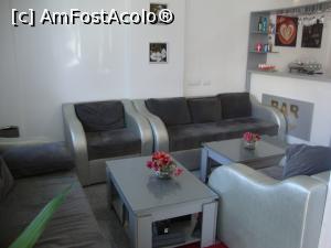 [P07] Tot pe la recepţie.  » foto by Floryn81
 - 
<span class="allrVoted glyphicon glyphicon-heart hidden" id="av914103"></span>
<a class="m-l-10 hidden" id="sv914103" onclick="voting_Foto_DelVot(,914103,13455)" role="button">șterge vot <span class="glyphicon glyphicon-remove"></span></a>
<a id="v9914103" class=" c-red"  onclick="voting_Foto_SetVot(914103)" role="button"><span class="glyphicon glyphicon-heart-empty"></span> <b>LIKE</b> = Votează poza</a> <img class="hidden"  id="f914103W9" src="/imagini/loader.gif" border="0" /><span class="AjErrMes hidden" id="e914103ErM"></span>