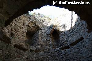 [P19] BOLOGA / Interiorul turnului.  » foto by Utube
 - 
<span class="allrVoted glyphicon glyphicon-heart hidden" id="av362626"></span>
<a class="m-l-10 hidden" id="sv362626" onclick="voting_Foto_DelVot(,362626,13482)" role="button">șterge vot <span class="glyphicon glyphicon-remove"></span></a>
<a id="v9362626" class=" c-red"  onclick="voting_Foto_SetVot(362626)" role="button"><span class="glyphicon glyphicon-heart-empty"></span> <b>LIKE</b> = Votează poza</a> <img class="hidden"  id="f362626W9" src="/imagini/loader.gif" border="0" /><span class="AjErrMes hidden" id="e362626ErM"></span>
