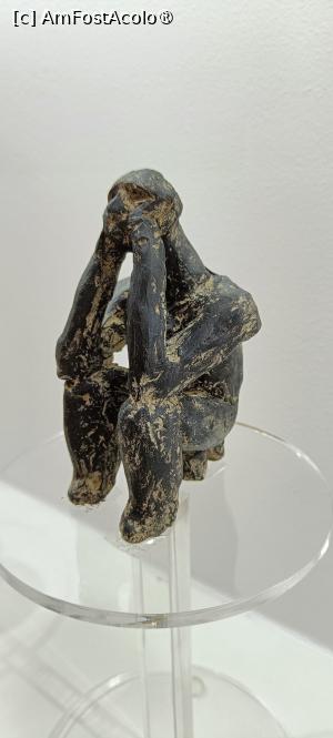 [P18] Gânditorul de la Hamangia. » foto by tata123 🔱
 - 
<span class="allrVoted glyphicon glyphicon-heart hidden" id="av1501213"></span>
<a class="m-l-10 hidden" id="sv1501213" onclick="voting_Foto_DelVot(,1501213,13516)" role="button">șterge vot <span class="glyphicon glyphicon-remove"></span></a>
<a id="v91501213" class=" c-red"  onclick="voting_Foto_SetVot(1501213)" role="button"><span class="glyphicon glyphicon-heart-empty"></span> <b>LIKE</b> = Votează poza</a> <img class="hidden"  id="f1501213W9" src="/imagini/loader.gif" border="0" /><span class="AjErrMes hidden" id="e1501213ErM"></span>