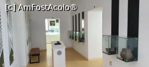 [P04] Hol central și vitrine cu exponate. » foto by tata123 🔱
 - 
<span class="allrVoted glyphicon glyphicon-heart hidden" id="av1501199"></span>
<a class="m-l-10 hidden" id="sv1501199" onclick="voting_Foto_DelVot(,1501199,13516)" role="button">șterge vot <span class="glyphicon glyphicon-remove"></span></a>
<a id="v91501199" class=" c-red"  onclick="voting_Foto_SetVot(1501199)" role="button"><span class="glyphicon glyphicon-heart-empty"></span> <b>LIKE</b> = Votează poza</a> <img class="hidden"  id="f1501199W9" src="/imagini/loader.gif" border="0" /><span class="AjErrMes hidden" id="e1501199ErM"></span>