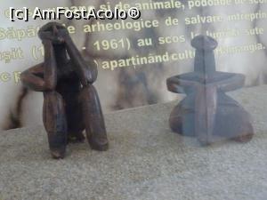 [P03] Gânditorul și perechea sa de la Cernavodă.  » foto by tata123 🔱
 - 
<span class="allrVoted glyphicon glyphicon-heart hidden" id="av1113823"></span>
<a class="m-l-10 hidden" id="sv1113823" onclick="voting_Foto_DelVot(,1113823,13516)" role="button">șterge vot <span class="glyphicon glyphicon-remove"></span></a>
<a id="v91113823" class=" c-red"  onclick="voting_Foto_SetVot(1113823)" role="button"><span class="glyphicon glyphicon-heart-empty"></span> <b>LIKE</b> = Votează poza</a> <img class="hidden"  id="f1113823W9" src="/imagini/loader.gif" border="0" /><span class="AjErrMes hidden" id="e1113823ErM"></span>