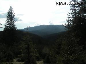 [P15] Se vede, cu atenție Stația meteo de pe Lăcăuți » foto by Yersinia Pestis
 - 
<span class="allrVoted glyphicon glyphicon-heart hidden" id="av579108"></span>
<a class="m-l-10 hidden" id="sv579108" onclick="voting_Foto_DelVot(,579108,13521)" role="button">șterge vot <span class="glyphicon glyphicon-remove"></span></a>
<a id="v9579108" class=" c-red"  onclick="voting_Foto_SetVot(579108)" role="button"><span class="glyphicon glyphicon-heart-empty"></span> <b>LIKE</b> = Votează poza</a> <img class="hidden"  id="f579108W9" src="/imagini/loader.gif" border="0" /><span class="AjErrMes hidden" id="e579108ErM"></span>