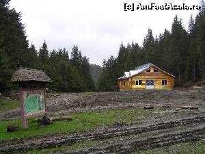 [P16] Un din Cabanele Giurgiu- Obștea Topești » foto by Yersinia Pestis
 - 
<span class="allrVoted glyphicon glyphicon-heart hidden" id="av579305"></span>
<a class="m-l-10 hidden" id="sv579305" onclick="voting_Foto_DelVot(,579305,13521)" role="button">șterge vot <span class="glyphicon glyphicon-remove"></span></a>
<a id="v9579305" class=" c-red"  onclick="voting_Foto_SetVot(579305)" role="button"><span class="glyphicon glyphicon-heart-empty"></span> <b>LIKE</b> = Votează poza</a> <img class="hidden"  id="f579305W9" src="/imagini/loader.gif" border="0" /><span class="AjErrMes hidden" id="e579305ErM"></span>