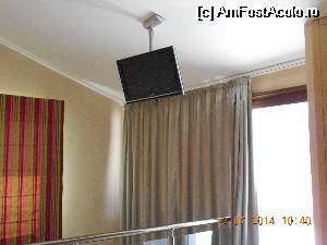 [P11] Lcd-ul din dormitor, draperiile de la toate geamurile de la etaj, se actioneaza dintr-o telecomanda » foto by carmen_22_09
 - 
<span class="allrVoted glyphicon glyphicon-heart hidden" id="av532108"></span>
<a class="m-l-10 hidden" id="sv532108" onclick="voting_Foto_DelVot(,532108,13561)" role="button">șterge vot <span class="glyphicon glyphicon-remove"></span></a>
<a id="v9532108" class=" c-red"  onclick="voting_Foto_SetVot(532108)" role="button"><span class="glyphicon glyphicon-heart-empty"></span> <b>LIKE</b> = Votează poza</a> <img class="hidden"  id="f532108W9" src="/imagini/loader.gif" border="0" /><span class="AjErrMes hidden" id="e532108ErM"></span>