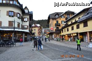 [P52] La plimbare prin Madonna di Campiglio » foto by sosso
 - 
<span class="allrVoted glyphicon glyphicon-heart hidden" id="av399890"></span>
<a class="m-l-10 hidden" id="sv399890" onclick="voting_Foto_DelVot(,399890,13604)" role="button">șterge vot <span class="glyphicon glyphicon-remove"></span></a>
<a id="v9399890" class=" c-red"  onclick="voting_Foto_SetVot(399890)" role="button"><span class="glyphicon glyphicon-heart-empty"></span> <b>LIKE</b> = Votează poza</a> <img class="hidden"  id="f399890W9" src="/imagini/loader.gif" border="0" /><span class="AjErrMes hidden" id="e399890ErM"></span>