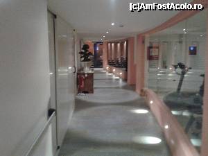 [P56] Coridorul subteran care face legătura între cele două hoteluri.  » foto by sosso
 - 
<span class="allrVoted glyphicon glyphicon-heart hidden" id="av407980"></span>
<a class="m-l-10 hidden" id="sv407980" onclick="voting_Foto_DelVot(,407980,13604)" role="button">șterge vot <span class="glyphicon glyphicon-remove"></span></a>
<a id="v9407980" class=" c-red"  onclick="voting_Foto_SetVot(407980)" role="button"><span class="glyphicon glyphicon-heart-empty"></span> <b>LIKE</b> = Votează poza</a> <img class="hidden"  id="f407980W9" src="/imagini/loader.gif" border="0" /><span class="AjErrMes hidden" id="e407980ErM"></span>
