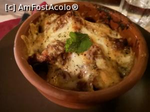 [P09] Restaurant Meteoron Panoramic; tocăniță de vițel gratinată cu ceva brânză și ierburi » foto by crismis
 - 
<span class="allrVoted glyphicon glyphicon-heart hidden" id="av1079347"></span>
<a class="m-l-10 hidden" id="sv1079347" onclick="voting_Foto_DelVot(,1079347,13618)" role="button">șterge vot <span class="glyphicon glyphicon-remove"></span></a>
<a id="v91079347" class=" c-red"  onclick="voting_Foto_SetVot(1079347)" role="button"><span class="glyphicon glyphicon-heart-empty"></span> <b>LIKE</b> = Votează poza</a> <img class="hidden"  id="f1079347W9" src="/imagini/loader.gif" border="0" /><span class="AjErrMes hidden" id="e1079347ErM"></span>