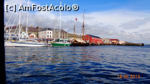 [P13] Cu tender-ul ajungem la ponton în Lerwick (Scoția)  » foto by Alina53
 - 
<span class="allrVoted glyphicon glyphicon-heart hidden" id="av1091362"></span>
<a class="m-l-10 hidden" id="sv1091362" onclick="voting_Foto_DelVot(,1091362,13685)" role="button">șterge vot <span class="glyphicon glyphicon-remove"></span></a>
<a id="v91091362" class=" c-red"  onclick="voting_Foto_SetVot(1091362)" role="button"><span class="glyphicon glyphicon-heart-empty"></span> <b>LIKE</b> = Votează poza</a> <img class="hidden"  id="f1091362W9" src="/imagini/loader.gif" border="0" /><span class="AjErrMes hidden" id="e1091362ErM"></span>