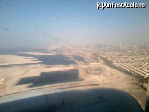 [P01] Dubai, la aterizare » foto by Swan1
 - 
<span class="allrVoted glyphicon glyphicon-heart hidden" id="av582357"></span>
<a class="m-l-10 hidden" id="sv582357" onclick="voting_Foto_DelVot(,582357,13685)" role="button">șterge vot <span class="glyphicon glyphicon-remove"></span></a>
<a id="v9582357" class=" c-red"  onclick="voting_Foto_SetVot(582357)" role="button"><span class="glyphicon glyphicon-heart-empty"></span> <b>LIKE</b> = Votează poza</a> <img class="hidden"  id="f582357W9" src="/imagini/loader.gif" border="0" /><span class="AjErrMes hidden" id="e582357ErM"></span>