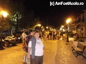 [P07] La plimbare, seara in oras!  » foto by balasa violeta
 - 
<span class="allrVoted glyphicon glyphicon-heart hidden" id="av472449"></span>
<a class="m-l-10 hidden" id="sv472449" onclick="voting_Foto_DelVot(,472449,13699)" role="button">șterge vot <span class="glyphicon glyphicon-remove"></span></a>
<a id="v9472449" class=" c-red"  onclick="voting_Foto_SetVot(472449)" role="button"><span class="glyphicon glyphicon-heart-empty"></span> <b>LIKE</b> = Votează poza</a> <img class="hidden"  id="f472449W9" src="/imagini/loader.gif" border="0" /><span class="AjErrMes hidden" id="e472449ErM"></span>
