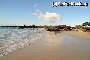 [P04] Kehaha Kai Beach » foto by Patri
 - 
<span class="allrVoted glyphicon glyphicon-heart hidden" id="av405603"></span>
<a class="m-l-10 hidden" id="sv405603" onclick="voting_Foto_DelVot(,405603,13732)" role="button">șterge vot <span class="glyphicon glyphicon-remove"></span></a>
<a id="v9405603" class=" c-red"  onclick="voting_Foto_SetVot(405603)" role="button"><span class="glyphicon glyphicon-heart-empty"></span> <b>LIKE</b> = Votează poza</a> <img class="hidden"  id="f405603W9" src="/imagini/loader.gif" border="0" /><span class="AjErrMes hidden" id="e405603ErM"></span>