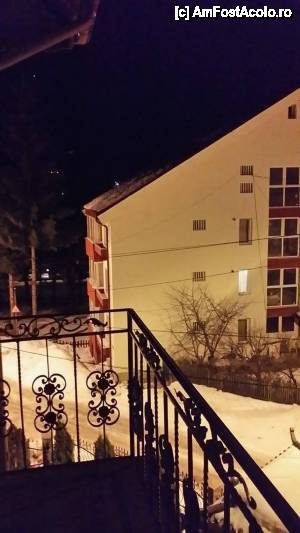 [P10] Tot din balcon, vedere catre DN.  » foto by Coniss
 - 
<span class="allrVoted glyphicon glyphicon-heart hidden" id="av587819"></span>
<a class="m-l-10 hidden" id="sv587819" onclick="voting_Foto_DelVot(,587819,13755)" role="button">șterge vot <span class="glyphicon glyphicon-remove"></span></a>
<a id="v9587819" class=" c-red"  onclick="voting_Foto_SetVot(587819)" role="button"><span class="glyphicon glyphicon-heart-empty"></span> <b>LIKE</b> = Votează poza</a> <img class="hidden"  id="f587819W9" src="/imagini/loader.gif" border="0" /><span class="AjErrMes hidden" id="e587819ErM"></span>