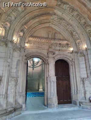[P24] Palatul Papilor din Avignon; porticul de intrare în Marea Capelă » foto by crismis
 - 
<span class="allrVoted glyphicon glyphicon-heart hidden" id="av1526806"></span>
<a class="m-l-10 hidden" id="sv1526806" onclick="voting_Foto_DelVot(,1526806,13769)" role="button">șterge vot <span class="glyphicon glyphicon-remove"></span></a>
<a id="v91526806" class=" c-red"  onclick="voting_Foto_SetVot(1526806)" role="button"><span class="glyphicon glyphicon-heart-empty"></span> <b>LIKE</b> = Votează poza</a> <img class="hidden"  id="f1526806W9" src="/imagini/loader.gif" border="0" /><span class="AjErrMes hidden" id="e1526806ErM"></span>
