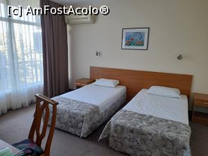 [P02] Apartament Hotel Gradina » foto by Roxydel
 - 
<span class="allrVoted glyphicon glyphicon-heart hidden" id="av1246852"></span>
<a class="m-l-10 hidden" id="sv1246852" onclick="voting_Foto_DelVot(,1246852,13770)" role="button">șterge vot <span class="glyphicon glyphicon-remove"></span></a>
<a id="v91246852" class=" c-red"  onclick="voting_Foto_SetVot(1246852)" role="button"><span class="glyphicon glyphicon-heart-empty"></span> <b>LIKE</b> = Votează poza</a> <img class="hidden"  id="f1246852W9" src="/imagini/loader.gif" border="0" /><span class="AjErrMes hidden" id="e1246852ErM"></span>