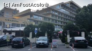 [P04] INTRARE HOTEL » foto by silviu50
 - 
<span class="allrVoted glyphicon glyphicon-heart hidden" id="av903179"></span>
<a class="m-l-10 hidden" id="sv903179" onclick="voting_Foto_DelVot(,903179,13770)" role="button">șterge vot <span class="glyphicon glyphicon-remove"></span></a>
<a id="v9903179" class=" c-red"  onclick="voting_Foto_SetVot(903179)" role="button"><span class="glyphicon glyphicon-heart-empty"></span> <b>LIKE</b> = Votează poza</a> <img class="hidden"  id="f903179W9" src="/imagini/loader.gif" border="0" /><span class="AjErrMes hidden" id="e903179ErM"></span>
