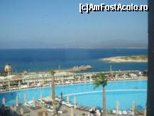 [P08] Vedere spre mare si piscina » foto by simov
 - 
<span class="allrVoted glyphicon glyphicon-heart hidden" id="av468186"></span>
<a class="m-l-10 hidden" id="sv468186" onclick="voting_Foto_DelVot(,468186,13773)" role="button">șterge vot <span class="glyphicon glyphicon-remove"></span></a>
<a id="v9468186" class=" c-red"  onclick="voting_Foto_SetVot(468186)" role="button"><span class="glyphicon glyphicon-heart-empty"></span> <b>LIKE</b> = Votează poza</a> <img class="hidden"  id="f468186W9" src="/imagini/loader.gif" border="0" /><span class="AjErrMes hidden" id="e468186ErM"></span>