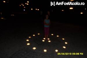 [P03] luminite ce inlocuiesc pietrele pe una dintre alei » foto by sil2013
 - 
<span class="allrVoted glyphicon glyphicon-heart hidden" id="av435318"></span>
<a class="m-l-10 hidden" id="sv435318" onclick="voting_Foto_DelVot(,435318,13773)" role="button">șterge vot <span class="glyphicon glyphicon-remove"></span></a>
<a id="v9435318" class=" c-red"  onclick="voting_Foto_SetVot(435318)" role="button"><span class="glyphicon glyphicon-heart-empty"></span> <b>LIKE</b> = Votează poza</a> <img class="hidden"  id="f435318W9" src="/imagini/loader.gif" border="0" /><span class="AjErrMes hidden" id="e435318ErM"></span>