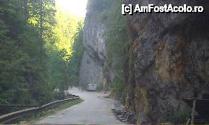 [P01] Cheile Ordâncușii, aproape de intrare. Gârda de Sus, Parcul Național Apuseni.  » foto by traian.leuca †
 - 
<span class="allrVoted glyphicon glyphicon-heart hidden" id="av407407"></span>
<a class="m-l-10 hidden" id="sv407407" onclick="voting_Foto_DelVot(,407407,13782)" role="button">șterge vot <span class="glyphicon glyphicon-remove"></span></a>
<a id="v9407407" class=" c-red"  onclick="voting_Foto_SetVot(407407)" role="button"><span class="glyphicon glyphicon-heart-empty"></span> <b>LIKE</b> = Votează poza</a> <img class="hidden"  id="f407407W9" src="/imagini/loader.gif" border="0" /><span class="AjErrMes hidden" id="e407407ErM"></span>