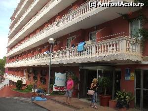 [P02] INTRARE HOTEL LUNA PARK EL ARENAL » foto by EMILIANO
 - 
<span class="allrVoted glyphicon glyphicon-heart hidden" id="av616272"></span>
<a class="m-l-10 hidden" id="sv616272" onclick="voting_Foto_DelVot(,616272,13875)" role="button">șterge vot <span class="glyphicon glyphicon-remove"></span></a>
<a id="v9616272" class=" c-red"  onclick="voting_Foto_SetVot(616272)" role="button"><span class="glyphicon glyphicon-heart-empty"></span> <b>LIKE</b> = Votează poza</a> <img class="hidden"  id="f616272W9" src="/imagini/loader.gif" border="0" /><span class="AjErrMes hidden" id="e616272ErM"></span>