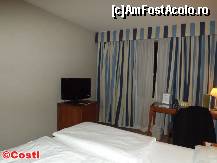 [P07] Camera este largă şi are în dotare un TV cu ecran plat.  » foto by Costi
 - 
<span class="allrVoted glyphicon glyphicon-heart hidden" id="av412006"></span>
<a class="m-l-10 hidden" id="sv412006" onclick="voting_Foto_DelVot(,412006,13929)" role="button">șterge vot <span class="glyphicon glyphicon-remove"></span></a>
<a id="v9412006" class=" c-red"  onclick="voting_Foto_SetVot(412006)" role="button"><span class="glyphicon glyphicon-heart-empty"></span> <b>LIKE</b> = Votează poza</a> <img class="hidden"  id="f412006W9" src="/imagini/loader.gif" border="0" /><span class="AjErrMes hidden" id="e412006ErM"></span>