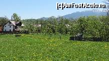 [P04] Curtea vazuta din balcon, cu panorama asupra muntilor Piatra Craiului » foto by RalukB
 - 
<span class="allrVoted glyphicon glyphicon-heart hidden" id="av415661"></span>
<a class="m-l-10 hidden" id="sv415661" onclick="voting_Foto_DelVot(,415661,14018)" role="button">șterge vot <span class="glyphicon glyphicon-remove"></span></a>
<a id="v9415661" class=" c-red"  onclick="voting_Foto_SetVot(415661)" role="button"><span class="glyphicon glyphicon-heart-empty"></span> <b>LIKE</b> = Votează poza</a> <img class="hidden"  id="f415661W9" src="/imagini/loader.gif" border="0" /><span class="AjErrMes hidden" id="e415661ErM"></span>