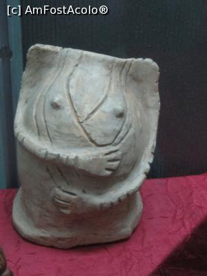 [P13] Figurină antropomorfă - Muzeul din Orăștie.  » foto by tata123 🔱
 - 
<span class="allrVoted glyphicon glyphicon-heart hidden" id="av741809"></span>
<a class="m-l-10 hidden" id="sv741809" onclick="voting_Foto_DelVot(,741809,14143)" role="button">șterge vot <span class="glyphicon glyphicon-remove"></span></a>
<a id="v9741809" class=" c-red"  onclick="voting_Foto_SetVot(741809)" role="button"><span class="glyphicon glyphicon-heart-empty"></span> <b>LIKE</b> = Votează poza</a> <img class="hidden"  id="f741809W9" src="/imagini/loader.gif" border="0" /><span class="AjErrMes hidden" id="e741809ErM"></span>