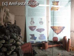 [P14] Dioramă: arderea vaselor mari de lut și apeducte de ceramică - Orăștie.  » foto by tata123 🔱
 - 
<span class="allrVoted glyphicon glyphicon-heart hidden" id="av741811"></span>
<a class="m-l-10 hidden" id="sv741811" onclick="voting_Foto_DelVot(,741811,14143)" role="button">șterge vot <span class="glyphicon glyphicon-remove"></span></a>
<a id="v9741811" class=" c-red"  onclick="voting_Foto_SetVot(741811)" role="button"><span class="glyphicon glyphicon-heart-empty"></span> <b>LIKE</b> = Votează poza</a> <img class="hidden"  id="f741811W9" src="/imagini/loader.gif" border="0" /><span class="AjErrMes hidden" id="e741811ErM"></span>
