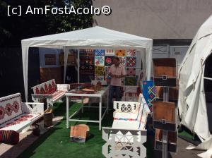 [P03] Festival Urban - Femei pe Matasari -exponate cu modele traditionale » foto by mishu
 - 
<span class="allrVoted glyphicon glyphicon-heart hidden" id="av743633"></span>
<a class="m-l-10 hidden" id="sv743633" onclick="voting_Foto_DelVot(,743633,14175)" role="button">șterge vot <span class="glyphicon glyphicon-remove"></span></a>
<a id="v9743633" class=" c-red"  onclick="voting_Foto_SetVot(743633)" role="button"><span class="glyphicon glyphicon-heart-empty"></span> <b>LIKE</b> = Votează poza</a> <img class="hidden"  id="f743633W9" src="/imagini/loader.gif" border="0" /><span class="AjErrMes hidden" id="e743633ErM"></span>