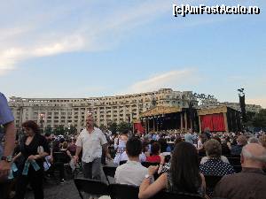 [P01] Înainte de concert » foto by Michi
 - 
<span class="allrVoted glyphicon glyphicon-heart hidden" id="av626461"></span>
<a class="m-l-10 hidden" id="sv626461" onclick="voting_Foto_DelVot(,626461,14175)" role="button">șterge vot <span class="glyphicon glyphicon-remove"></span></a>
<a id="v9626461" class=" c-red"  onclick="voting_Foto_SetVot(626461)" role="button"><span class="glyphicon glyphicon-heart-empty"></span> <b>LIKE</b> = Votează poza</a> <img class="hidden"  id="f626461W9" src="/imagini/loader.gif" border="0" /><span class="AjErrMes hidden" id="e626461ErM"></span>