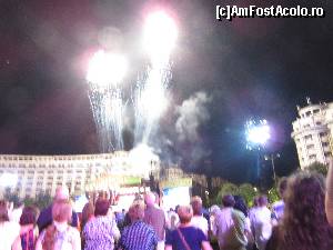 [P27] Artificii la sfârşit de spectacol.  » foto by Michi
 - 
<span class="allrVoted glyphicon glyphicon-heart hidden" id="av626487"></span>
<a class="m-l-10 hidden" id="sv626487" onclick="voting_Foto_DelVot(,626487,14175)" role="button">șterge vot <span class="glyphicon glyphicon-remove"></span></a>
<a id="v9626487" class=" c-red"  onclick="voting_Foto_SetVot(626487)" role="button"><span class="glyphicon glyphicon-heart-empty"></span> <b>LIKE</b> = Votează poza</a> <img class="hidden"  id="f626487W9" src="/imagini/loader.gif" border="0" /><span class="AjErrMes hidden" id="e626487ErM"></span>