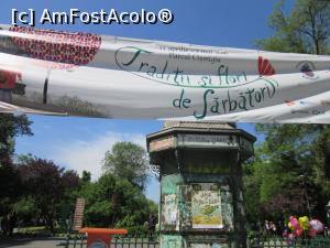 [P01] Intrarea din bul. Elisabeta » foto by Michi
 - 
<span class="allrVoted glyphicon glyphicon-heart hidden" id="av732471"></span>
<a class="m-l-10 hidden" id="sv732471" onclick="voting_Foto_DelVot(,732471,14175)" role="button">șterge vot <span class="glyphicon glyphicon-remove"></span></a>
<a id="v9732471" class=" c-red"  onclick="voting_Foto_SetVot(732471)" role="button"><span class="glyphicon glyphicon-heart-empty"></span> <b>LIKE</b> = Votează poza</a> <img class="hidden"  id="f732471W9" src="/imagini/loader.gif" border="0" /><span class="AjErrMes hidden" id="e732471ErM"></span>