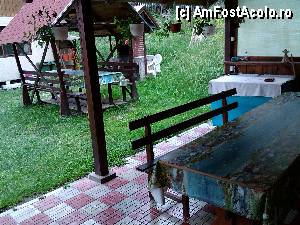 [P10] Terasa, foisorul si gratarul Pensiunii Mariana. » foto by Roko
 - 
<span class="allrVoted glyphicon glyphicon-heart hidden" id="av423337"></span>
<a class="m-l-10 hidden" id="sv423337" onclick="voting_Foto_DelVot(,423337,14214)" role="button">șterge vot <span class="glyphicon glyphicon-remove"></span></a>
<a id="v9423337" class=" c-red"  onclick="voting_Foto_SetVot(423337)" role="button"><span class="glyphicon glyphicon-heart-empty"></span> <b>LIKE</b> = Votează poza</a> <img class="hidden"  id="f423337W9" src="/imagini/loader.gif" border="0" /><span class="AjErrMes hidden" id="e423337ErM"></span>