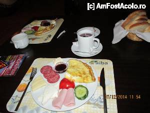 [P12] Micul dejun servit la ora 11,00... luasem gandul ca as putea obtine altceva decat cafea la ora aia dar in schimb... MINUNEA! Si nu pot spune ca nu mi-era foame...  » foto by ovvio*
 - 
<span class="allrVoted glyphicon glyphicon-heart hidden" id="av584878"></span>
<a class="m-l-10 hidden" id="sv584878" onclick="voting_Foto_DelVot(,584878,14219)" role="button">șterge vot <span class="glyphicon glyphicon-remove"></span></a>
<a id="v9584878" class=" c-red"  onclick="voting_Foto_SetVot(584878)" role="button"><span class="glyphicon glyphicon-heart-empty"></span> <b>LIKE</b> = Votează poza</a> <img class="hidden"  id="f584878W9" src="/imagini/loader.gif" border="0" /><span class="AjErrMes hidden" id="e584878ErM"></span>