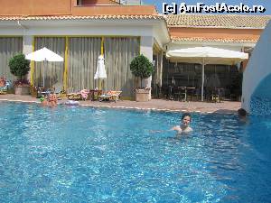 [P17] la una dintre piscinele din complex » foto by mulinita
 - 
<span class="allrVoted glyphicon glyphicon-heart hidden" id="av540977"></span>
<a class="m-l-10 hidden" id="sv540977" onclick="voting_Foto_DelVot(,540977,14316)" role="button">șterge vot <span class="glyphicon glyphicon-remove"></span></a>
<a id="v9540977" class=" c-red"  onclick="voting_Foto_SetVot(540977)" role="button"><span class="glyphicon glyphicon-heart-empty"></span> <b>LIKE</b> = Votează poza</a> <img class="hidden"  id="f540977W9" src="/imagini/loader.gif" border="0" /><span class="AjErrMes hidden" id="e540977ErM"></span>