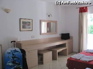 [P02] Camera, din alt unghi.  » foto by mulinita
 - 
<span class="allrVoted glyphicon glyphicon-heart hidden" id="av540955"></span>
<a class="m-l-10 hidden" id="sv540955" onclick="voting_Foto_DelVot(,540955,14316)" role="button">șterge vot <span class="glyphicon glyphicon-remove"></span></a>
<a id="v9540955" class=" c-red"  onclick="voting_Foto_SetVot(540955)" role="button"><span class="glyphicon glyphicon-heart-empty"></span> <b>LIKE</b> = Votează poza</a> <img class="hidden"  id="f540955W9" src="/imagini/loader.gif" border="0" /><span class="AjErrMes hidden" id="e540955ErM"></span>