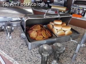 [P08] CLC Kusadasi Golf&Spa Resort- snack barul de pe plajă » foto by kelyboy
 - 
<span class="allrVoted glyphicon glyphicon-heart hidden" id="av1106807"></span>
<a class="m-l-10 hidden" id="sv1106807" onclick="voting_Foto_DelVot(,1106807,14360)" role="button">șterge vot <span class="glyphicon glyphicon-remove"></span></a>
<a id="v91106807" class=" c-red"  onclick="voting_Foto_SetVot(1106807)" role="button"><span class="glyphicon glyphicon-heart-empty"></span> <b>LIKE</b> = Votează poza</a> <img class="hidden"  id="f1106807W9" src="/imagini/loader.gif" border="0" /><span class="AjErrMes hidden" id="e1106807ErM"></span>