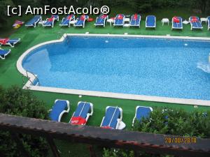 [P02] Piscina H. Mondial » foto by papjani63
 - 
<span class="allrVoted glyphicon glyphicon-heart hidden" id="av1033787"></span>
<a class="m-l-10 hidden" id="sv1033787" onclick="voting_Foto_DelVot(,1033787,14393)" role="button">șterge vot <span class="glyphicon glyphicon-remove"></span></a>
<a id="v91033787" class=" c-red"  onclick="voting_Foto_SetVot(1033787)" role="button"><span class="glyphicon glyphicon-heart-empty"></span> <b>LIKE</b> = Votează poza</a> <img class="hidden"  id="f1033787W9" src="/imagini/loader.gif" border="0" /><span class="AjErrMes hidden" id="e1033787ErM"></span>