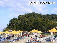 [P41] Plaja din Skala Potamia, partea lata » foto by Cris
 - 
<span class="allrVoted glyphicon glyphicon-heart hidden" id="av135022"></span>
<a class="m-l-10 hidden" id="sv135022" onclick="voting_Foto_DelVot(,135022,14421)" role="button">șterge vot <span class="glyphicon glyphicon-remove"></span></a>
<a id="v9135022" class=" c-red"  onclick="voting_Foto_SetVot(135022)" role="button"><span class="glyphicon glyphicon-heart-empty"></span> <b>LIKE</b> = Votează poza</a> <img class="hidden"  id="f135022W9" src="/imagini/loader.gif" border="0" /><span class="AjErrMes hidden" id="e135022ErM"></span>